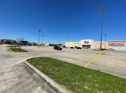 Almeda Crossing